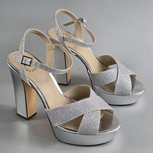 Silver High Heels with Chunky Platform and Open-Toe Design
